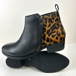 Women's Journee Collection Shalece Ankle Bootie Black Leather 8 M NEW